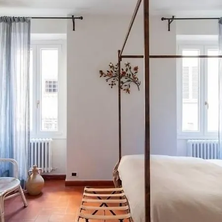 Apartament Santa Croce Traditional House