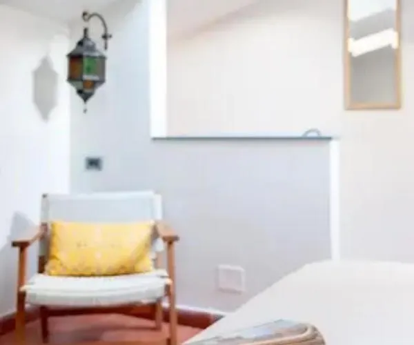 Santa Croce Traditional House Appartement